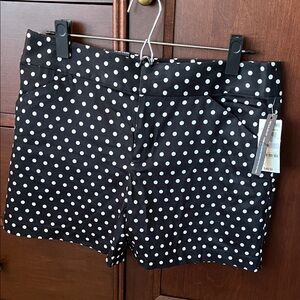 INC International Concepts Black & White Polka Dot Shorts nwt